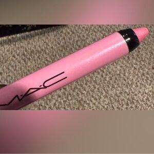 MAC Cosmetics Vibrant Pink Lipstick Crayon